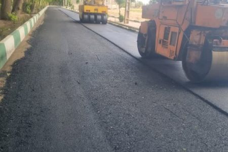 آغاز عملیات آسفالت ریزی مکانیزه در بلوار کاظم آباد
