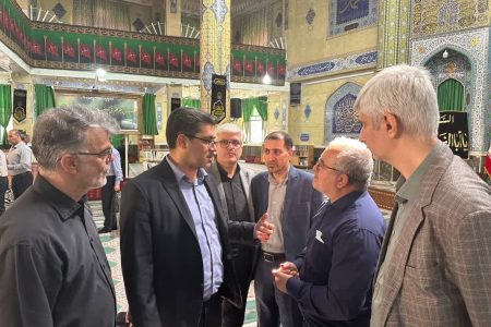 میز خدمت و پاسخگویی مدیریت شهری شهرداری ورامین به مناسبت هفته دولت