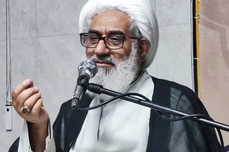 امام جمعه ورامین : استقامت ، صبر و نشانه های ایمان حضرت زینب (س) در رزمندگان جبهه مقاومت لبنان ظهور یافته است.